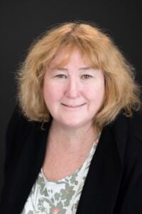 Dee Stone