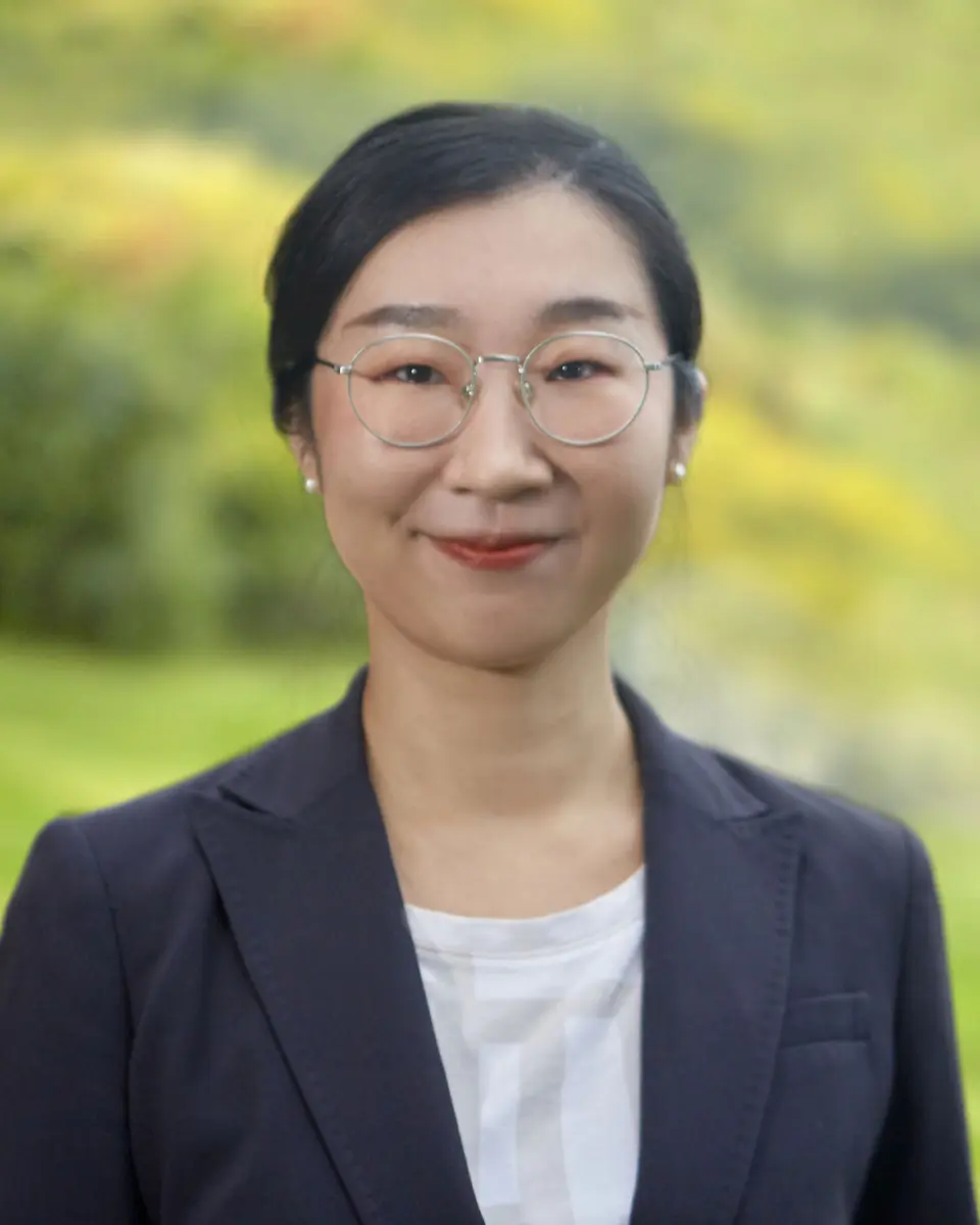Shanshan Li Headshot