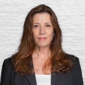 Karen Loeschner