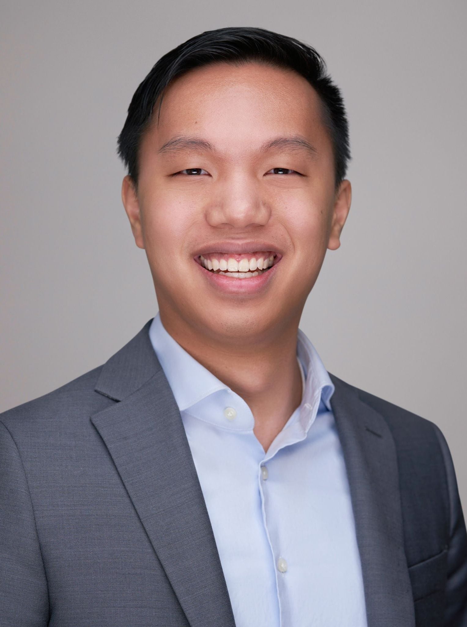 Andrew Chhor Headshot