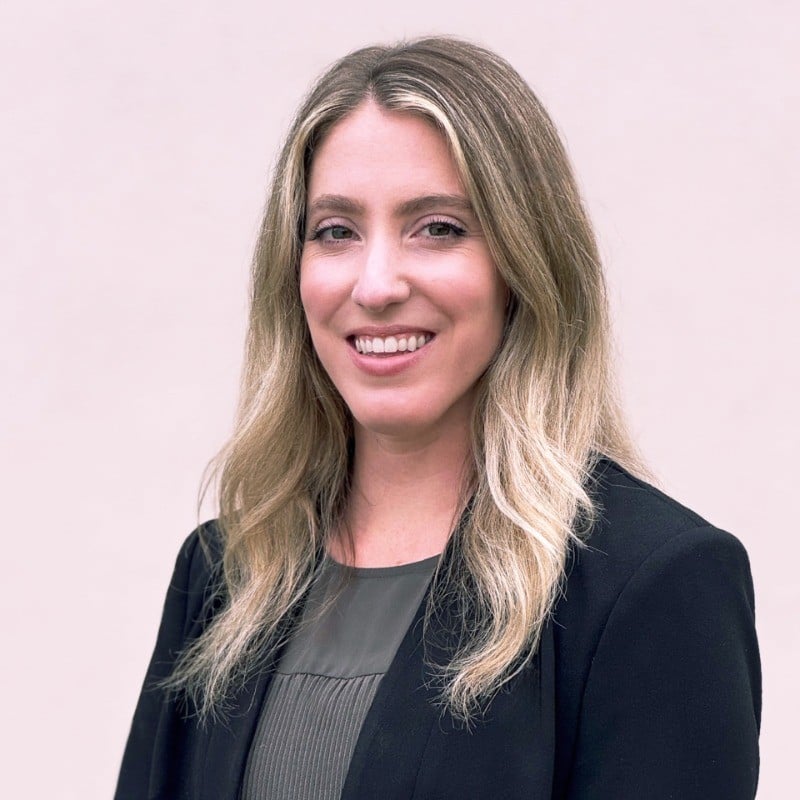 Callie Renner Headshot